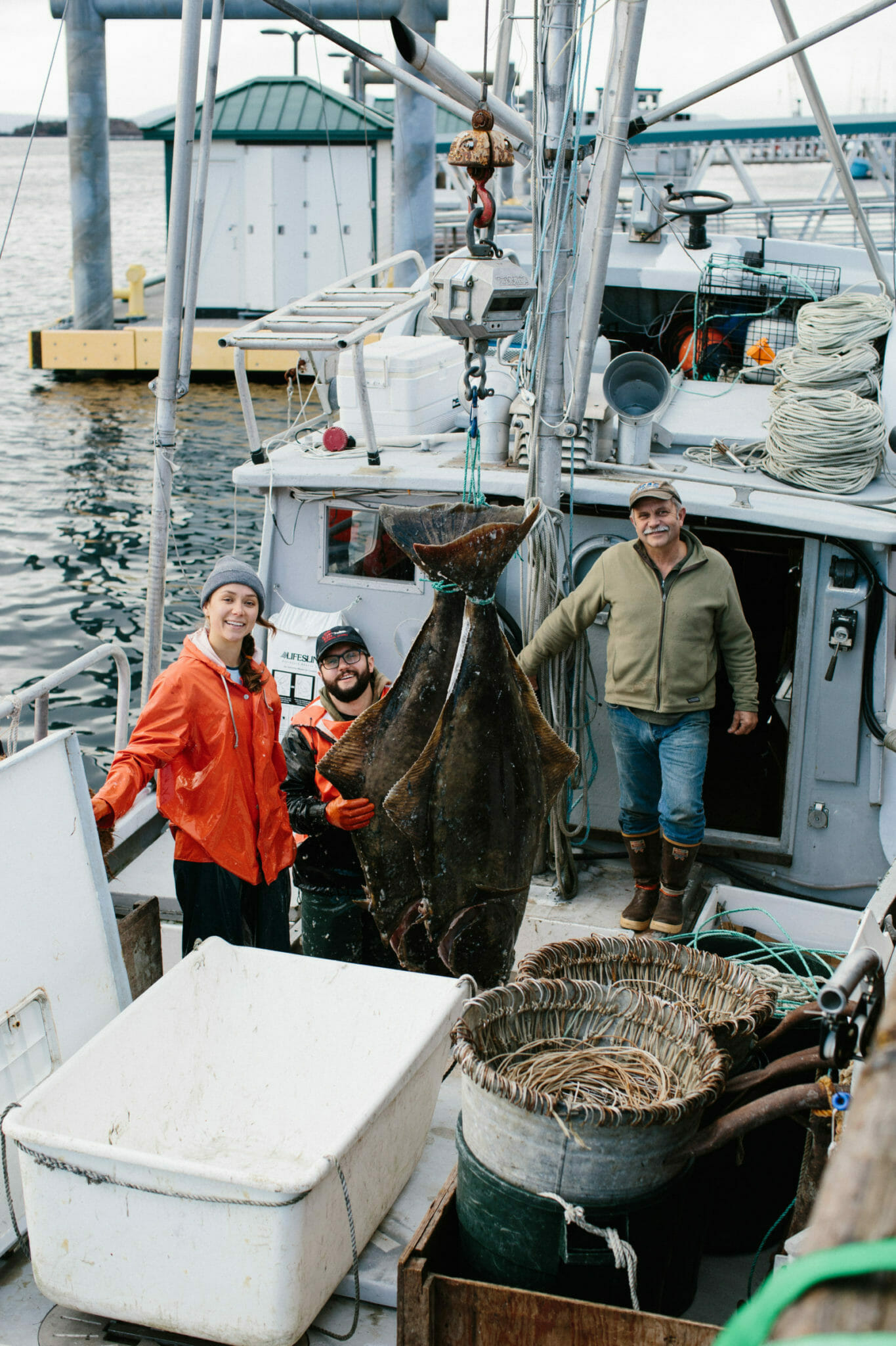 Photo of people on fishing boar